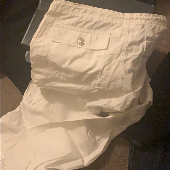 White pants - Picture 2 of 2